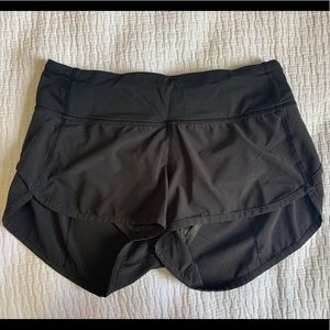 Black Lululemon Shorts 2.5”